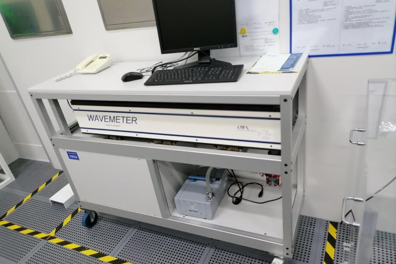 發(fā)射線分析光譜儀2臺(tái)