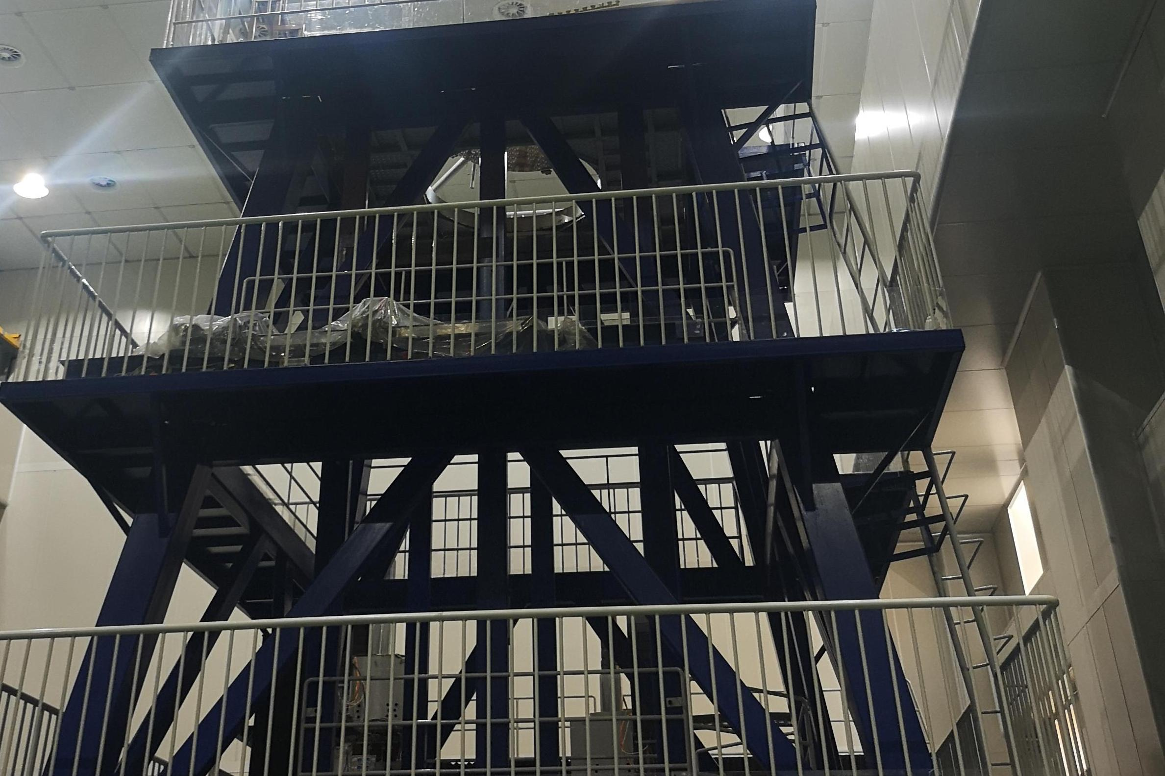 立式檢驗(yàn)裝置	