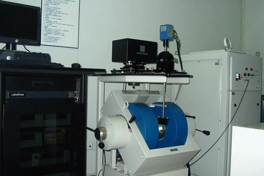 霍爾效應(yīng)測(cè)量系統(tǒng)	