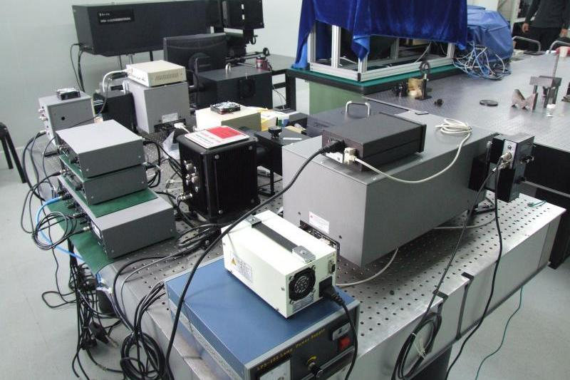 熱物性測(cè)量系統(tǒng)